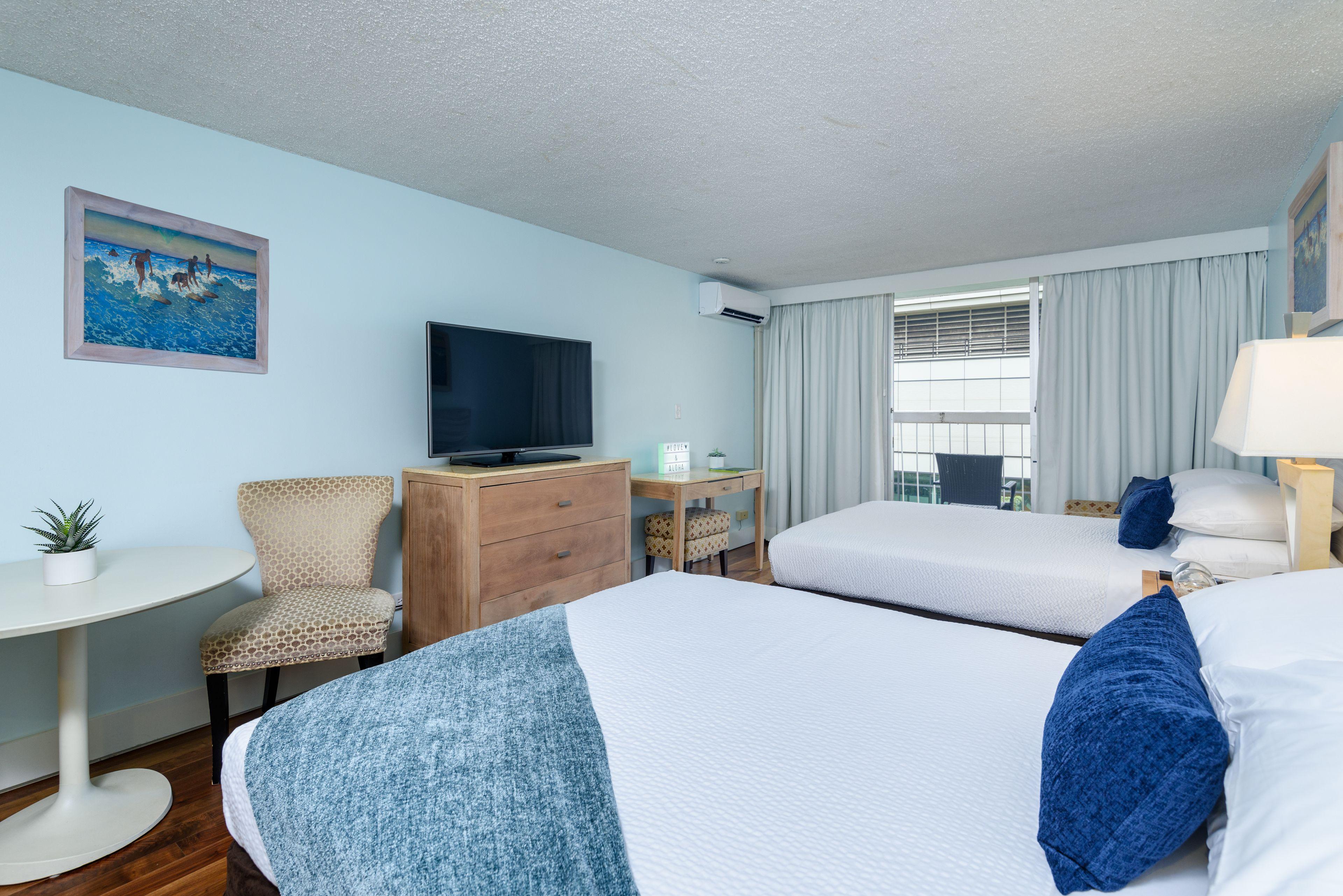Deluxe Room with Kitchenette
