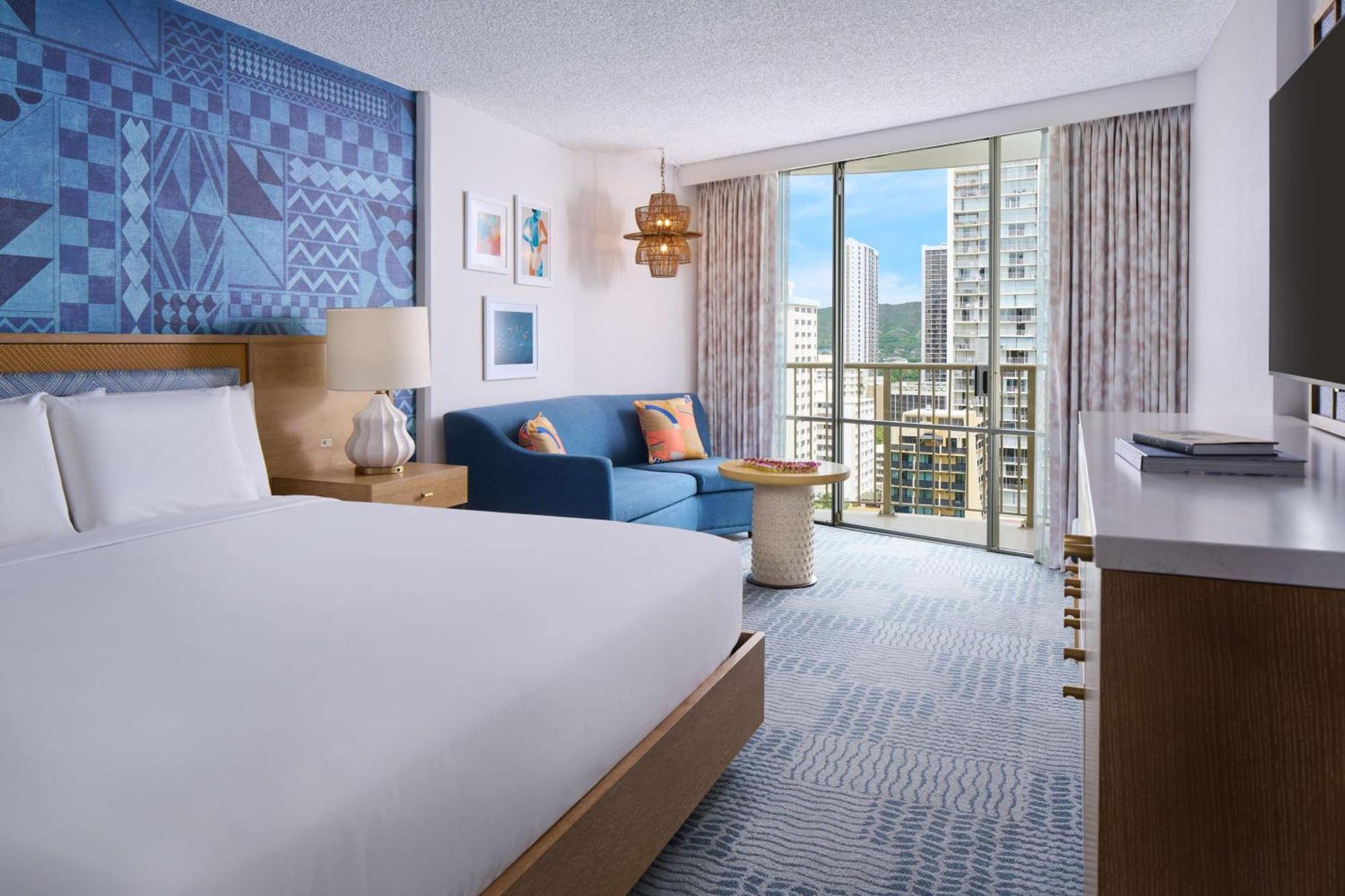 Waikiki View One King Bed