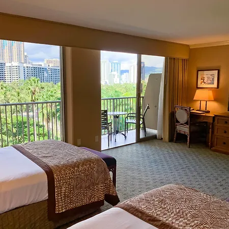 Outrigger Reef Waikiki Beach Resort-3